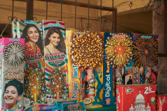 How to Buy Fireworks Online From Fireworks Stores