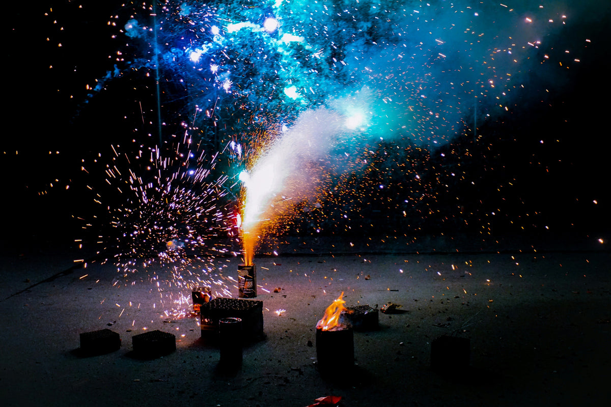 Fayer Works Display Fireworks Shows and Creating Fireworks Displays – FireworkStore.com